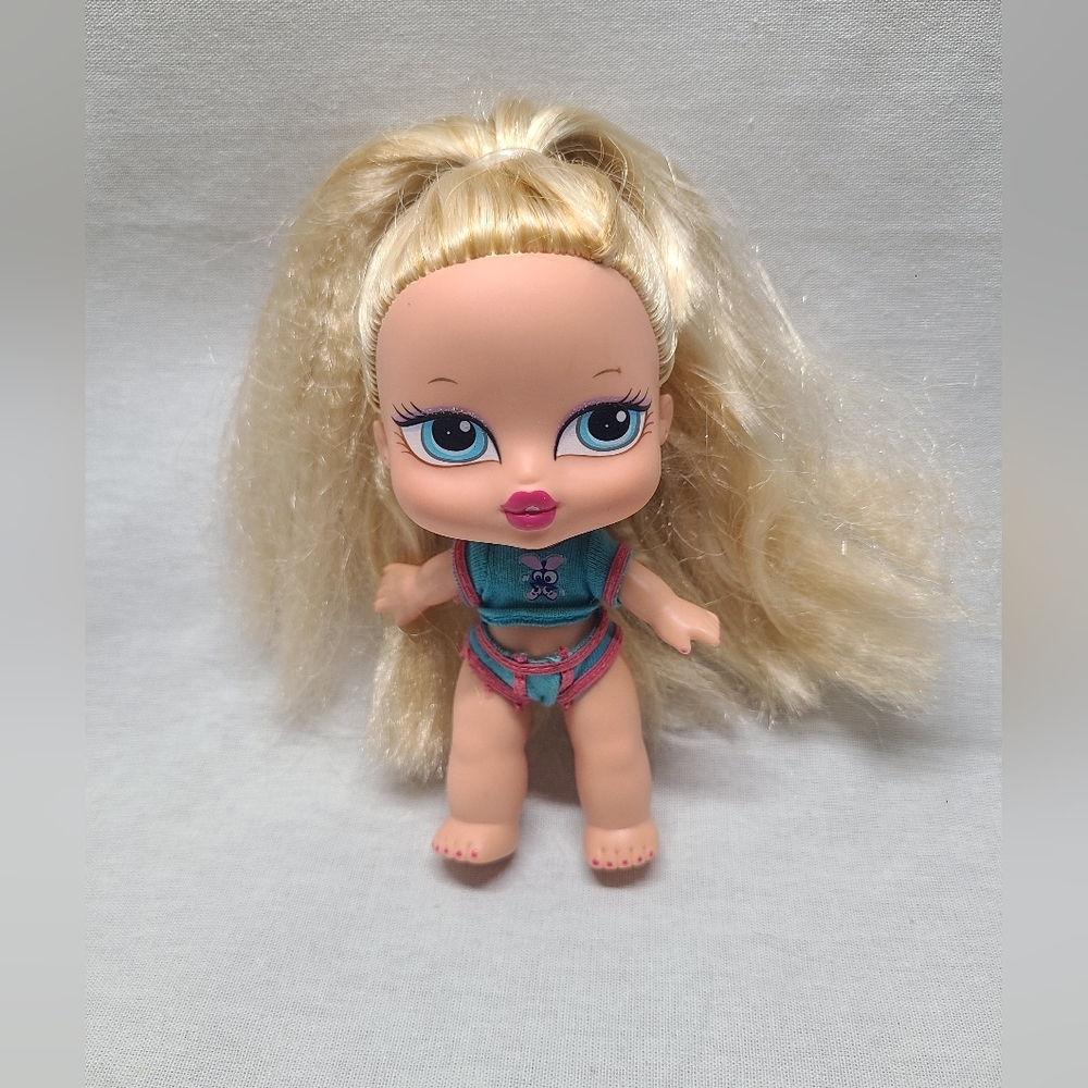Bratz Babyz Girlz Forever Diamondz Cloe Doll 2004
